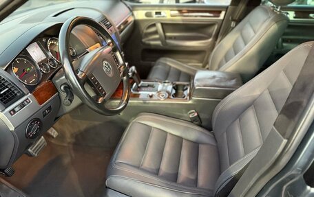 Volkswagen Touareg III, 2005 год, 899 000 рублей, 7 фотография