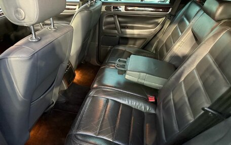 Volkswagen Touareg III, 2005 год, 899 000 рублей, 11 фотография