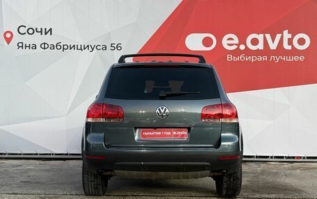 Volkswagen Touareg III, 2005 год, 899 000 рублей, 5 фотография