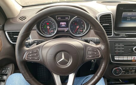 Mercedes-Benz GLS, 2017 год, 4 999 000 рублей, 25 фотография