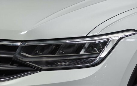 Volkswagen Tiguan II, 2021 год, 3 095 000 рублей, 10 фотография