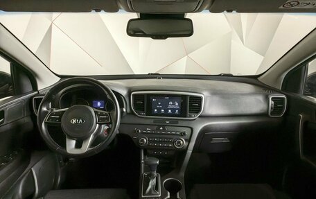 KIA Sportage IV рестайлинг, 2018 год, 1 989 000 рублей, 14 фотография