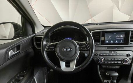 KIA Sportage IV рестайлинг, 2018 год, 1 989 000 рублей, 20 фотография