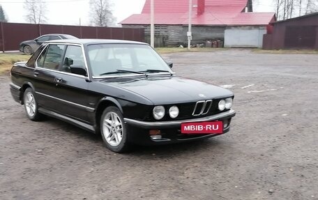 BMW 5 серия, 1982 год, 450 000 рублей, 3 фотография