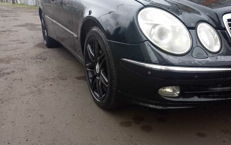 Mercedes-Benz E-Класс, 2004 год, 750 000 рублей, 12 фотография