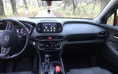 Hyundai Santa Fe IV, 2018 год, 2 350 000 рублей, 11 фотография