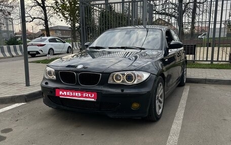 BMW 1 серия, 2005 год, 600 000 рублей, 2 фотография