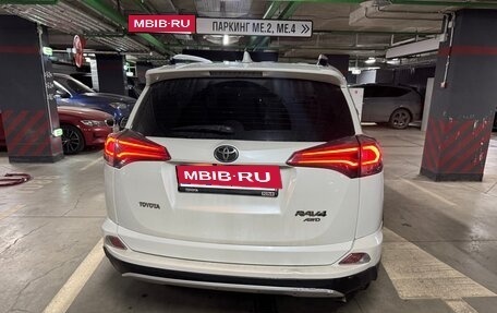 Toyota RAV4, 2017 год, 1 700 000 рублей, 4 фотография