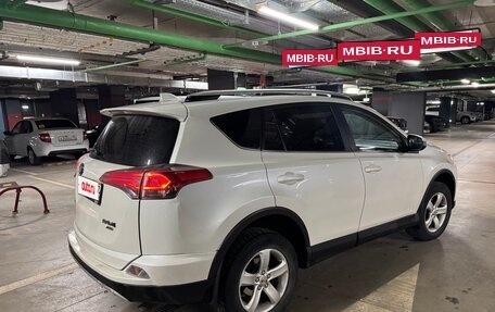 Toyota RAV4, 2017 год, 1 700 000 рублей, 3 фотография