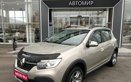 Renault Sandero II рестайлинг, 2019 год, 1 220 000 рублей, 1 фотография