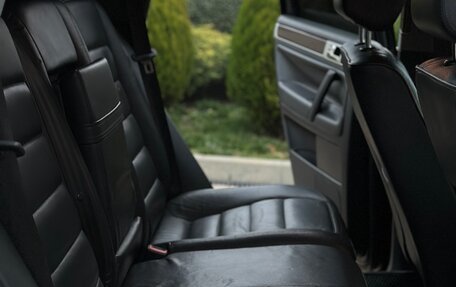 Volkswagen Touareg III, 2003 год, 890 000 рублей, 13 фотография