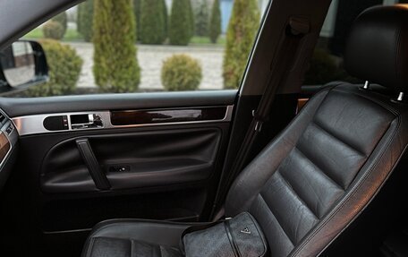 Volkswagen Touareg III, 2003 год, 890 000 рублей, 12 фотография