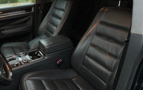 Volkswagen Touareg III, 2003 год, 890 000 рублей, 30 фотография