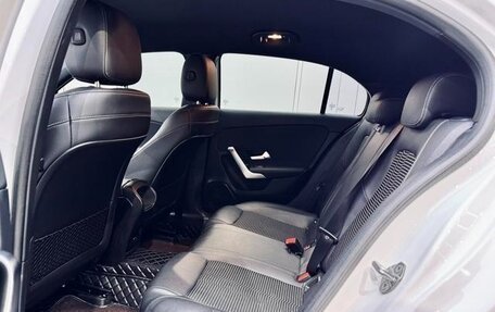 Mercedes-Benz A-Класс, 2021 год, 1 722 758 рублей, 13 фотография