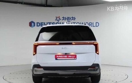 KIA Carnival, 2025 год, 5 835 000 рублей, 4 фотография