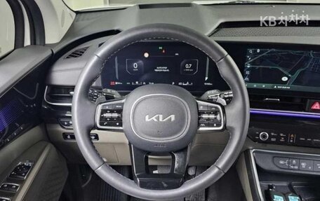 KIA Carnival, 2025 год, 5 835 000 рублей, 16 фотография