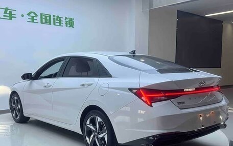 Hyundai Elantra, 2022 год, 1 740 100 рублей, 9 фотография