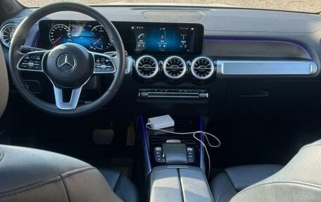 Mercedes-Benz GLB, 2021 год, 2 250 000 рублей, 5 фотография