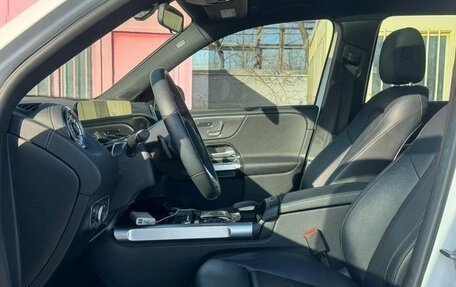 Mercedes-Benz GLB, 2021 год, 2 250 000 рублей, 8 фотография