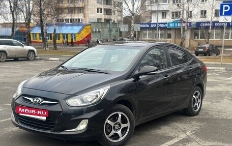 Hyundai Solaris II рестайлинг, 2011 год, 799 000 рублей, 3 фотография