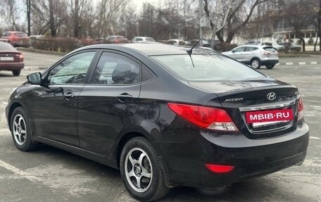 Hyundai Solaris II рестайлинг, 2011 год, 799 000 рублей, 6 фотография