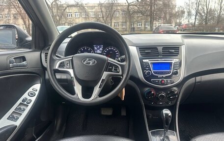 Hyundai Solaris II рестайлинг, 2011 год, 799 000 рублей, 18 фотография