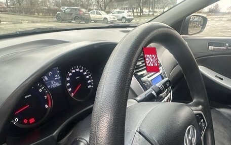 Hyundai Solaris II рестайлинг, 2011 год, 799 000 рублей, 21 фотография