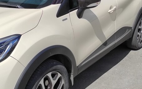 Renault Kaptur I рестайлинг, 2017 год, 1 350 000 рублей, 2 фотография