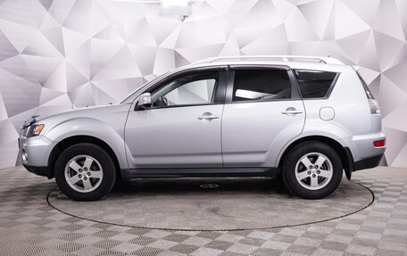 Mitsubishi Outlander III рестайлинг 3, 2010 год, 1 024 000 рублей, 2 фотография