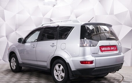 Mitsubishi Outlander III рестайлинг 3, 2010 год, 1 024 000 рублей, 3 фотография