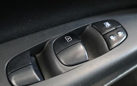 Nissan Tiida, 2015 год, 989 000 рублей, 14 фотография