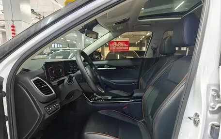 KIA Seltos I, 2023 год, 1 666 000 рублей, 6 фотография