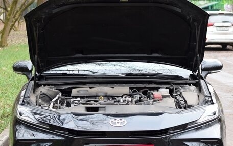 Toyota Camry, 2024 год, 3 800 000 рублей, 4 фотография