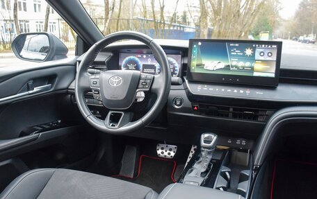 Toyota Camry, 2024 год, 3 800 000 рублей, 15 фотография