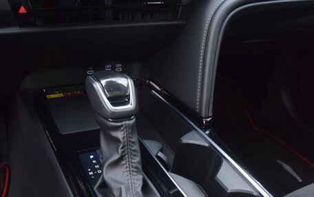 Toyota Camry, 2024 год, 3 800 000 рублей, 18 фотография
