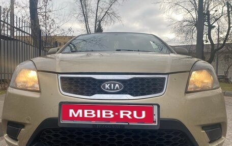 KIA Rio II, 2011 год, 570 000 рублей, 1 фотография