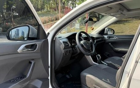 Volkswagen T-Cross I, 2021 год, 1 440 000 рублей, 16 фотография