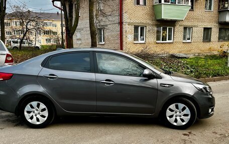 KIA Rio III рестайлинг, 2017 год, 1 000 000 рублей, 4 фотография