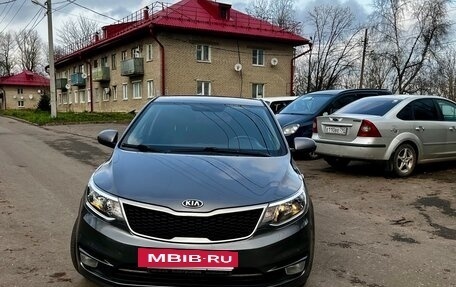 KIA Rio III рестайлинг, 2017 год, 1 000 000 рублей, 2 фотография