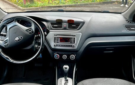 KIA Rio III рестайлинг, 2017 год, 1 000 000 рублей, 17 фотография