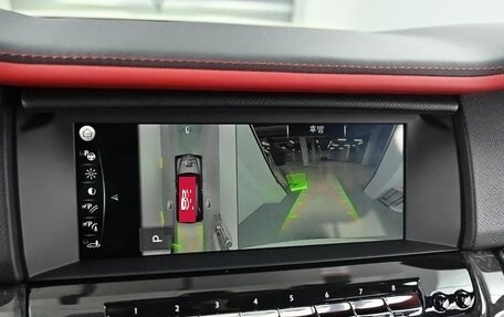 Rolls-Royce Cullinan, 2024 год, 42 500 000 рублей, 10 фотография