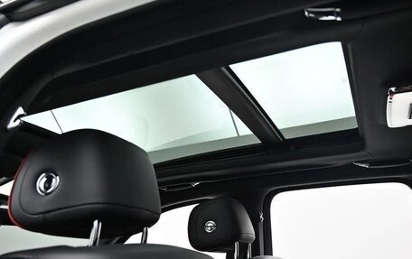 Rolls-Royce Cullinan, 2024 год, 42 500 000 рублей, 17 фотография