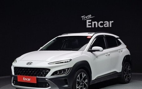 Hyundai Kona I, 2022 год, 2 405 000 рублей, 2 фотография