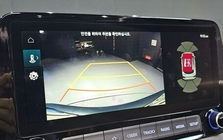 Hyundai Kona I, 2022 год, 2 405 000 рублей, 14 фотография