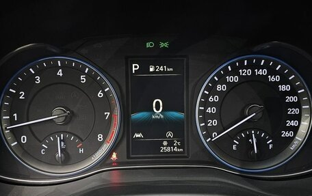 Hyundai Kona I, 2022 год, 2 405 000 рублей, 18 фотография