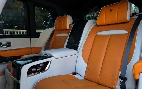 Rolls-Royce Cullinan, 2025 год, 55 700 000 рублей, 13 фотография