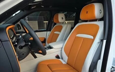 Rolls-Royce Cullinan, 2025 год, 55 700 000 рублей, 5 фотография