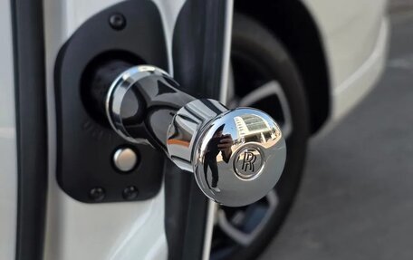 Rolls-Royce Cullinan, 2025 год, 55 700 000 рублей, 17 фотография