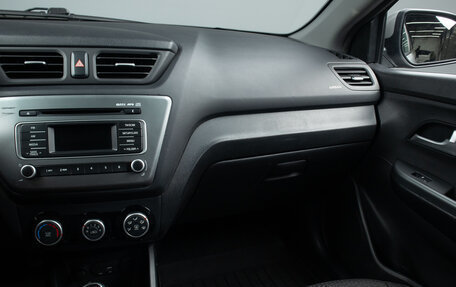 KIA Rio III рестайлинг, 2017 год, 879 000 рублей, 12 фотография