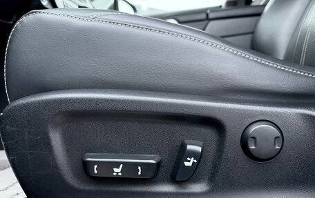 Lexus RX IV рестайлинг, 2017 год, 4 100 000 рублей, 12 фотография